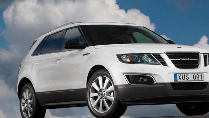 2011 Saab 9-4X In White Front Side Pose